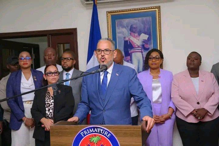 Mission réussie : la diplomatie haïtienne passe à l’offensive ; le Premier ministre Alix Didier Fils-Aimé et la Chancelière Raina Forbin de retour au pays